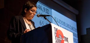 Laurie Jo Reynolds