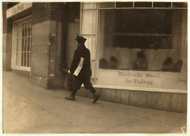 Lewis Hine, Frank Hastings, 107 Hampshire Street, Cambridge, 1917 Lewis Hine, Frank Hastings, 107 Hampshire Street, Cambridge, 1917
