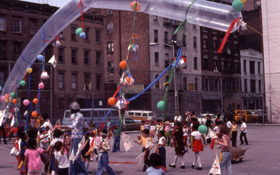 Otto Piene, New York Sky Event: East Harlem Sky Events, 1976.
